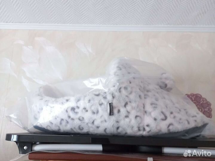 Лежанка для кошек