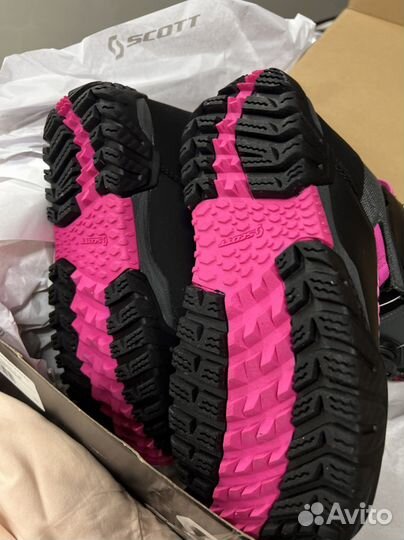 Снегоходные ботинки skott р-39 женские
