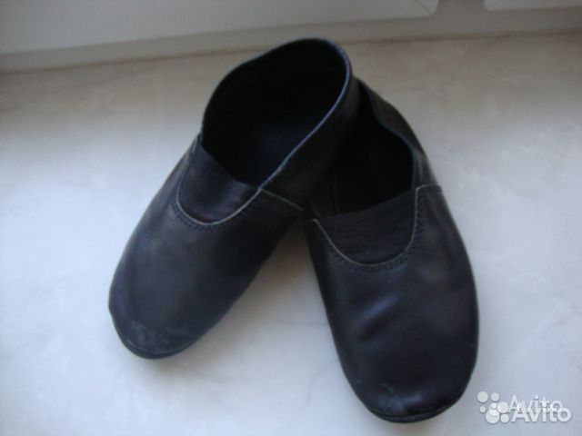 Чешки черные кожа 31 размер