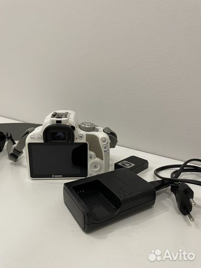 Фотоаппарат Canon DS126441