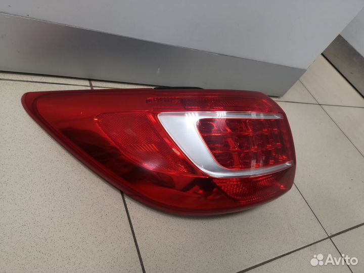 Фонарь задний левый KIA Sportage 3
