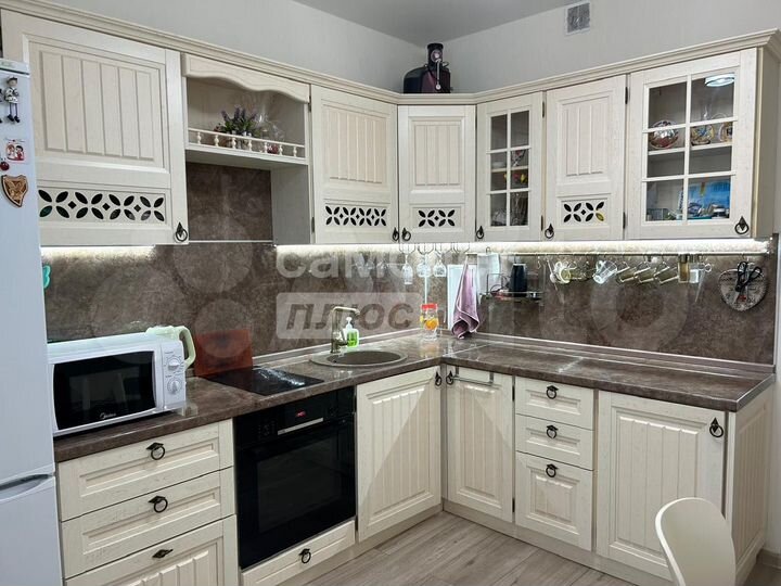 2-к. квартира, 64 м², 5/18 эт.