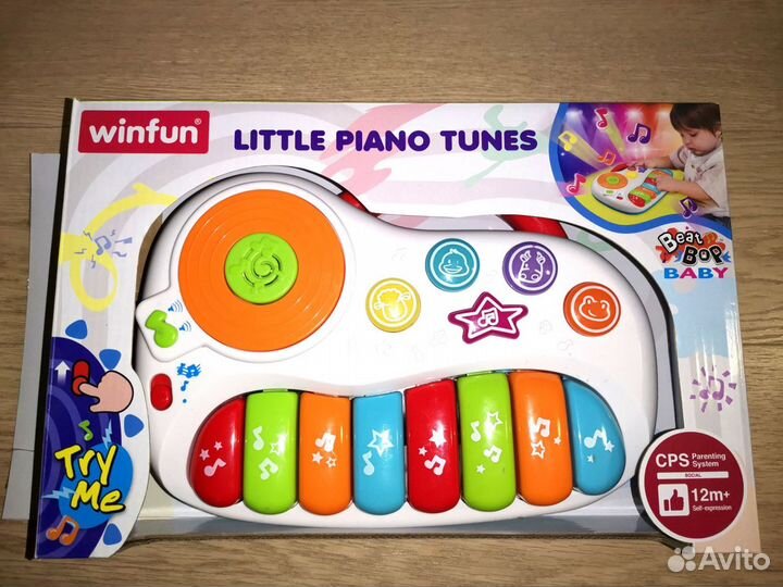 Музыкальная игрушка маленькое пианино