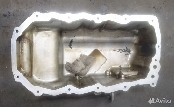 Коленвал Chrysler PT Dodge jeep 2.4 EDZ 2005 Siber