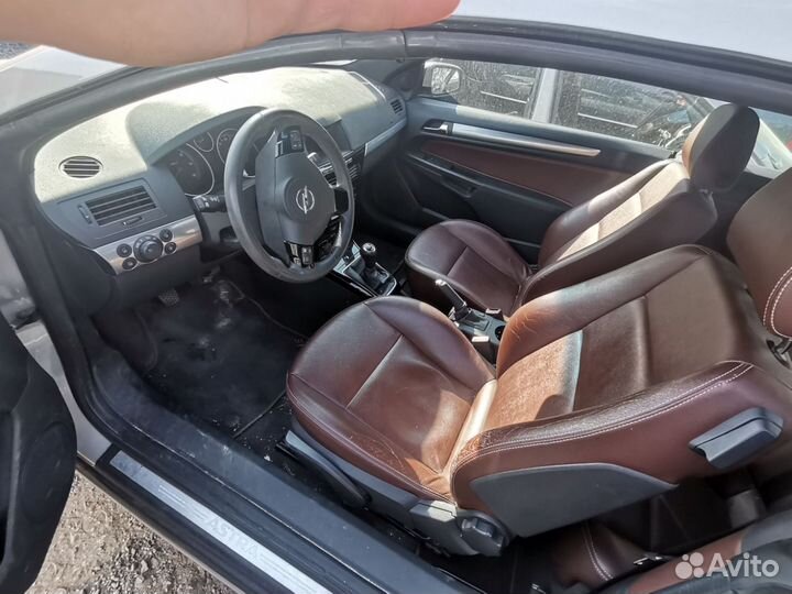 Б/У Б/У Дверь Передняя Правая opel арт. 1319471