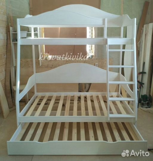 Двухъярусная кровать для детей и взрослых