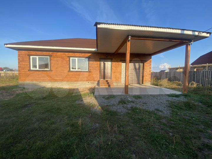 Дом 158,6 м² на участке 12,8 сот.