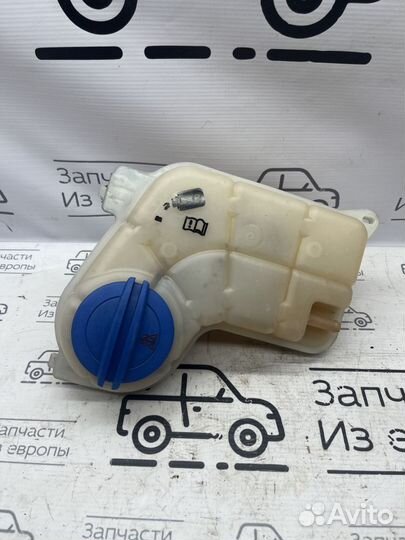 Бачок расширительный Audi A4B7