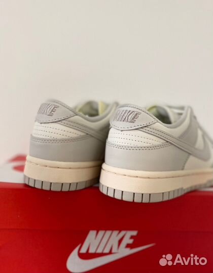 Кроссовки женские Nike Dunk Low 