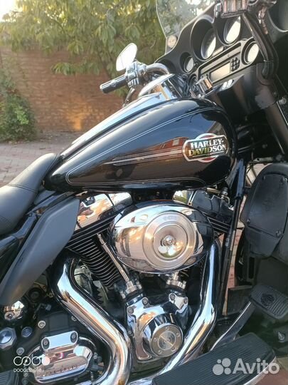 Харлей Девидсон Электро Гляйд