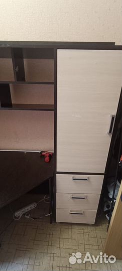 Продается школьный компьютерный стол
