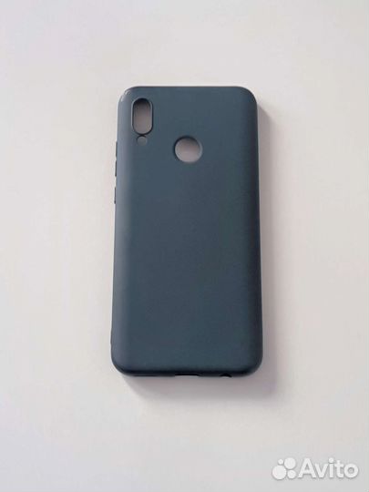 Смартфон Honor 10 lite