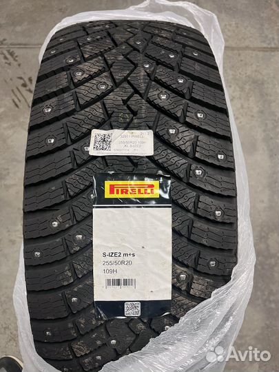 Pirelli Scorpion Ice Zero 2 255/50 R20