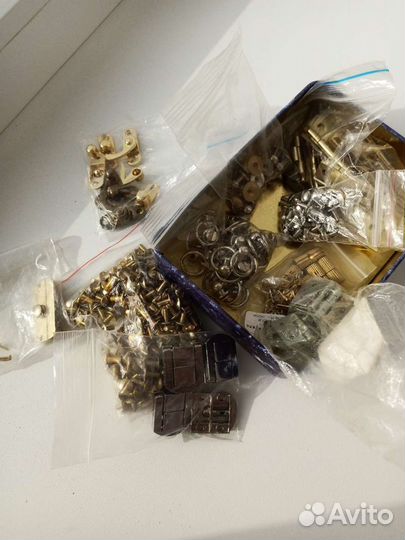 Фурнитура для дерева, шкатулок, сумок