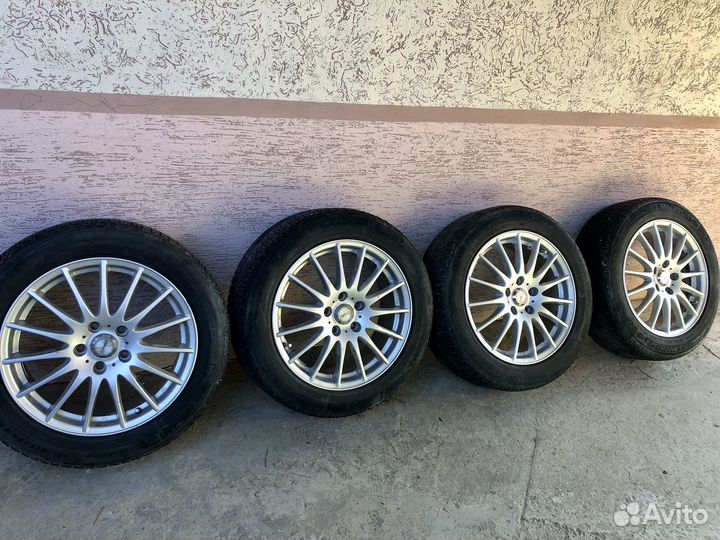 Michelin X-Ice 215/55 R17