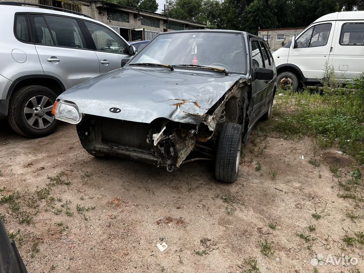 ВАЗ 2114 Samara 1.6 МТ, 2011, битый, 142 233 км