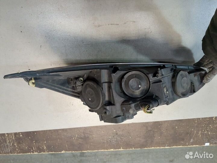 Фара (передняя) левая Ford Focus 3, 2015