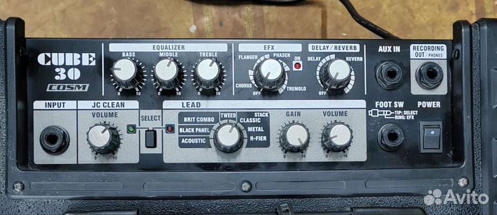 Гитарный комбоусилитель roland cube 30