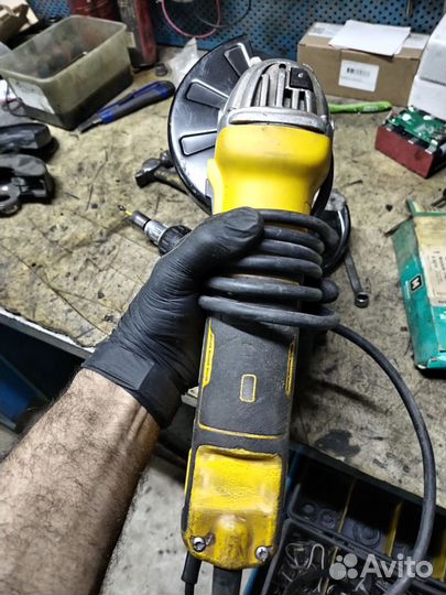 Ушм бесщёточная dewalt DWE4347 болгарка