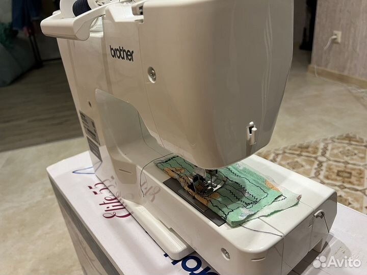 Швейная машина Brother