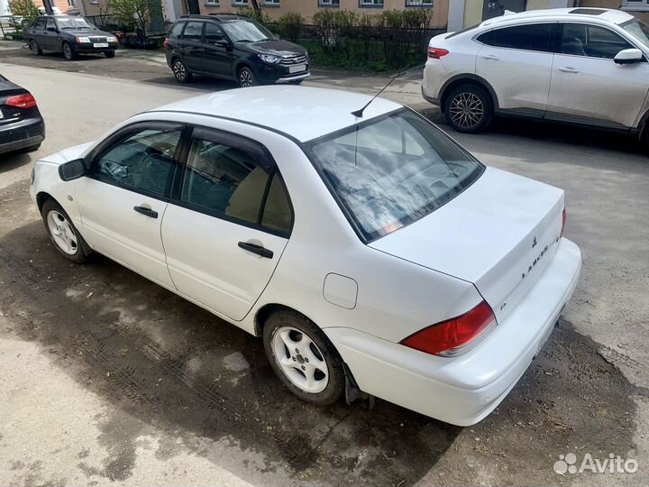 Mitsubishi Lancer 2.0 AT, 2002, 165 000 км