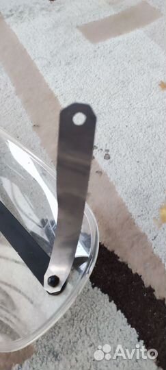 Ветровое стекло на мотоцикл универсальное