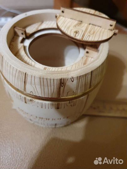 Деревянный бочонок