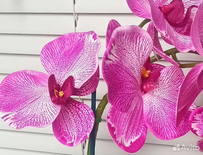 Орхидея искусственная