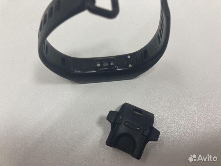 Фитнес-браслеты Xiaomi Mi SMART Band 4