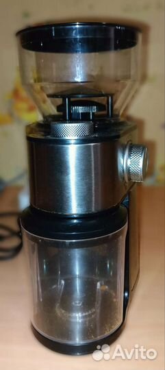 Кофемолка Kitfort KT-717