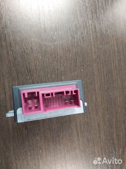 Блок управления топливным насосом Bmw X5 4.8I E70