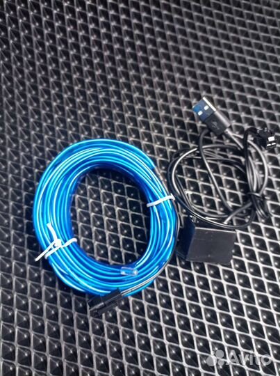 Неоновая подсветка салона