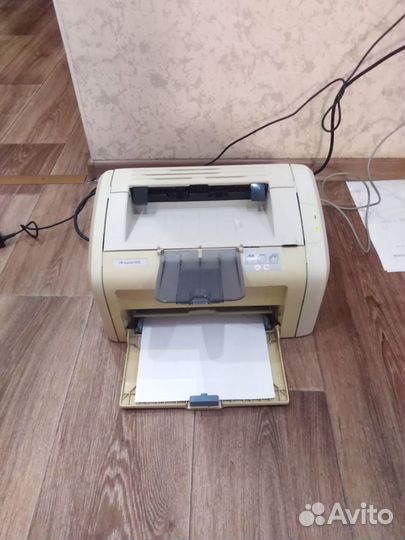 Лазерный принтер HP laserJet 1018
