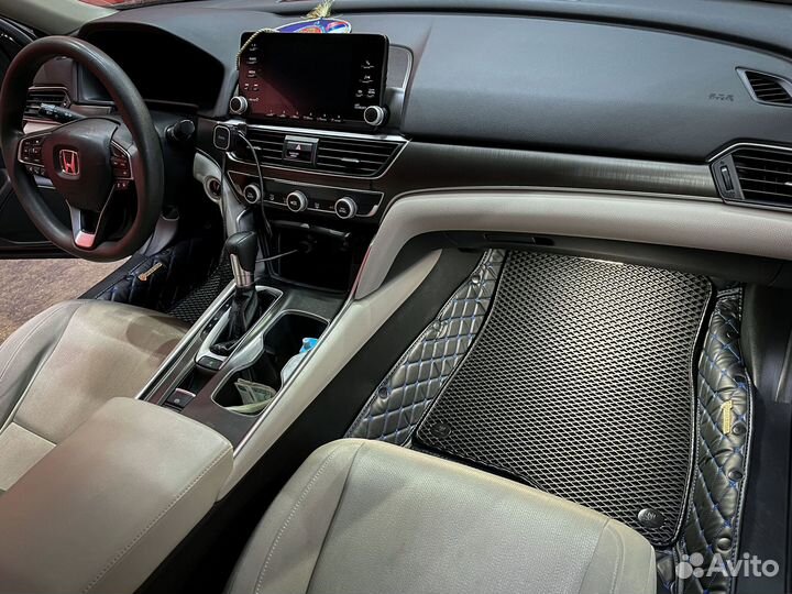 Коврик из экокожи для Honda Accord