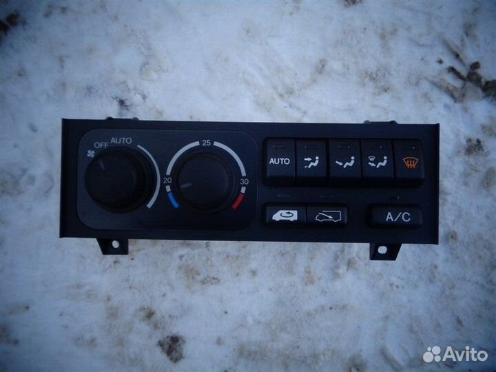 Климат-контроль Honda Stepwgn RF1 B20B