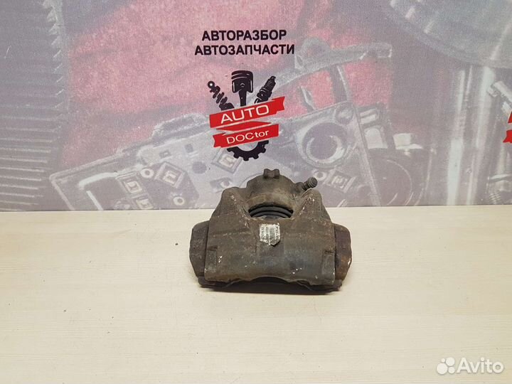 Суппорт передний левый Renault Duster 1 F4RA 2014