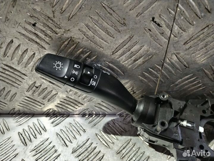 Переключатель подрулевые Kia Rio 4 X-line 2018