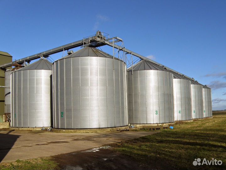 Плоскодонный силос для хранения зерна Новый с ндс