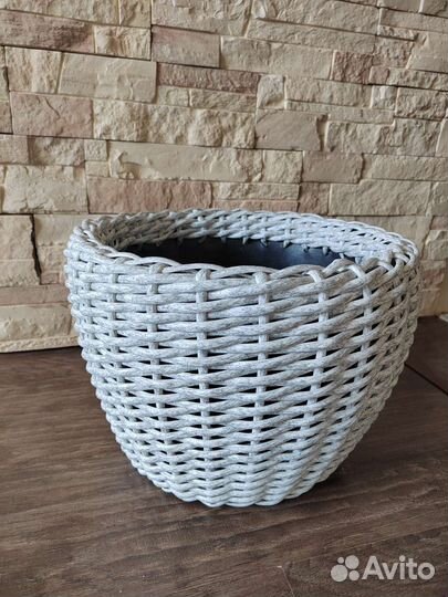 Кашпо из полиротанга 10л