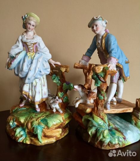 Парные статуэтки.Бисквитный фарфор. Vion and Baury