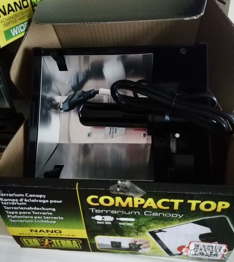 Террариум Exo Terra Nano 20*20*20 см