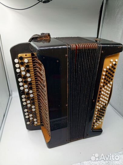 Советский баян (41) СССР (нчк)