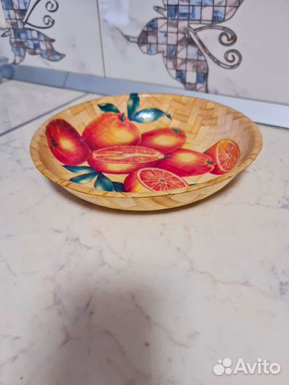 Кастрюли, салатники, противни