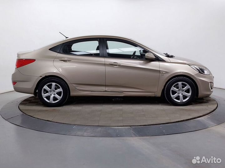 Hyundai Solaris 1.6 AT, 2013, 112 734 км