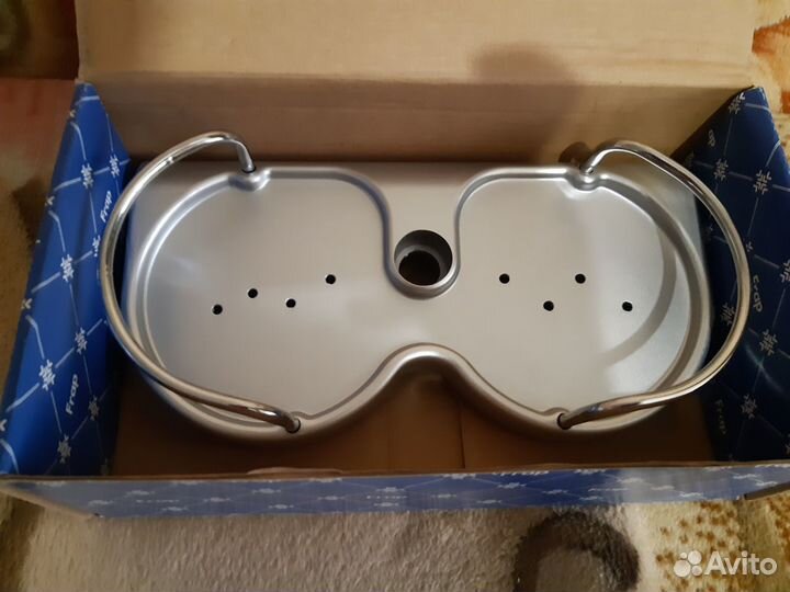 Полочка для ванной