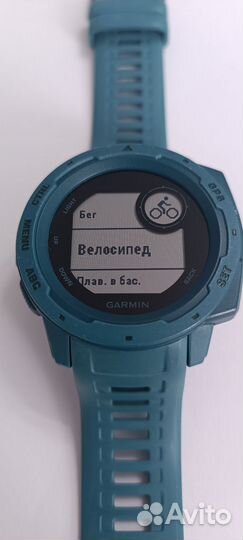 Часы garmin instinct