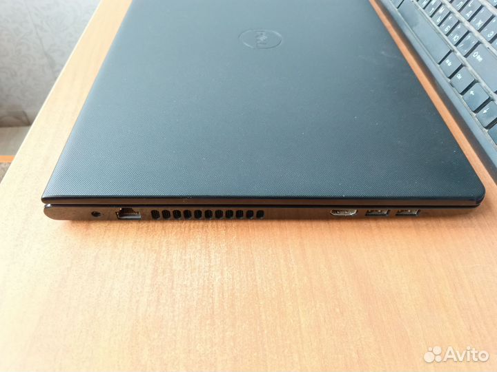 Ноутбук Dell 3576/i3-7020/RAM 8Гб/HDD1000/SSD240