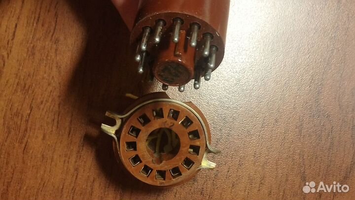 Фотоумножитель