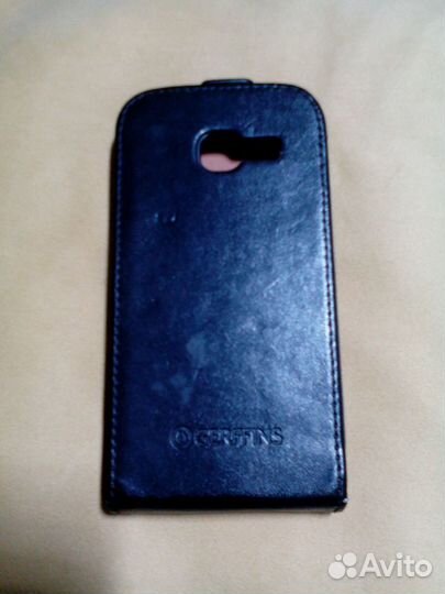 Продам 2 чехла для телефона