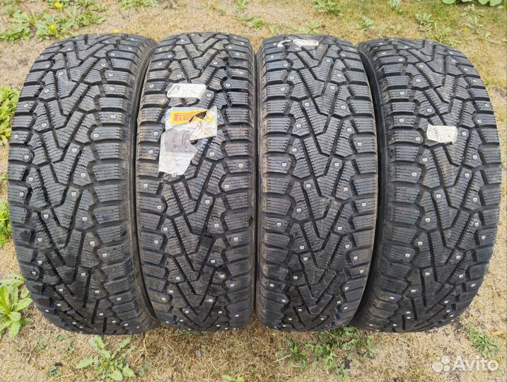 Pirelli Ice Zero 215/65 R17 103T